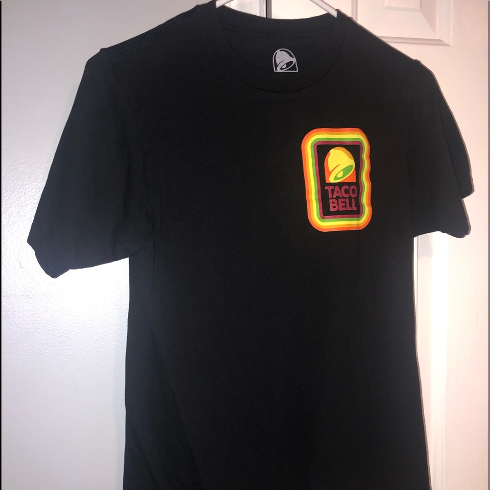 Taco bell size Small soft black T-Shirt.